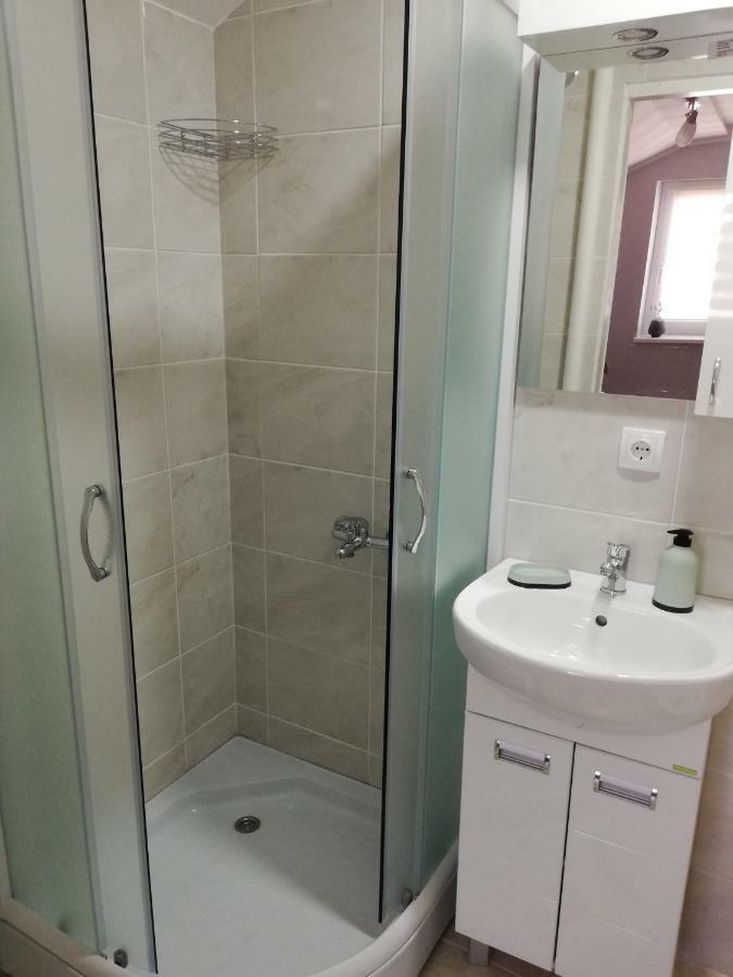 Apartamento S. A. L. Prenociste Zrenjanin Exterior foto