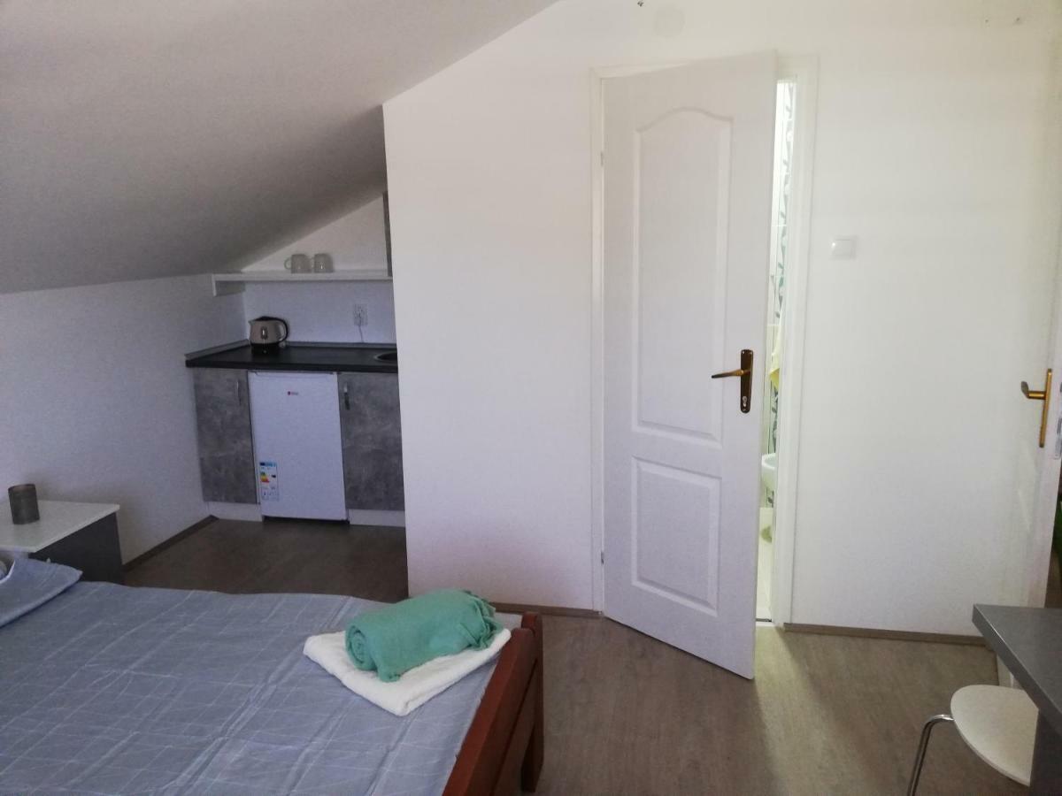 Apartamento S. A. L. Prenociste Zrenjanin Exterior foto