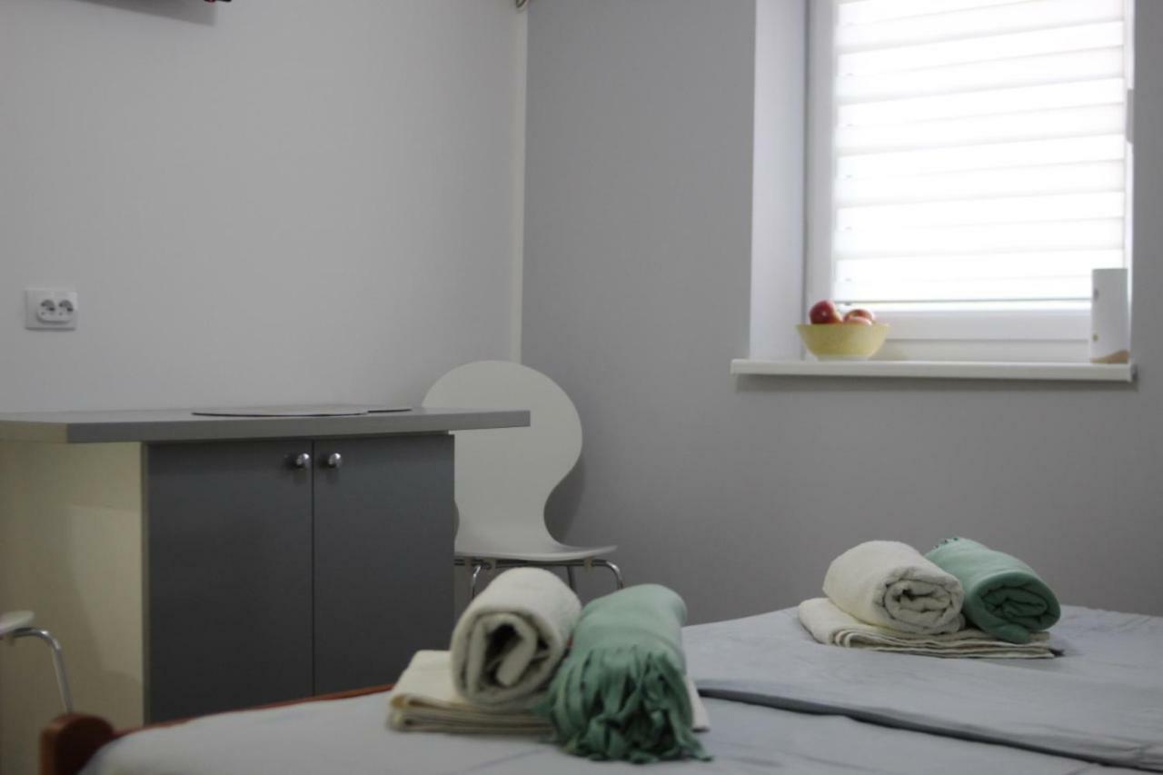 Apartamento S. A. L. Prenociste Zrenjanin Exterior foto