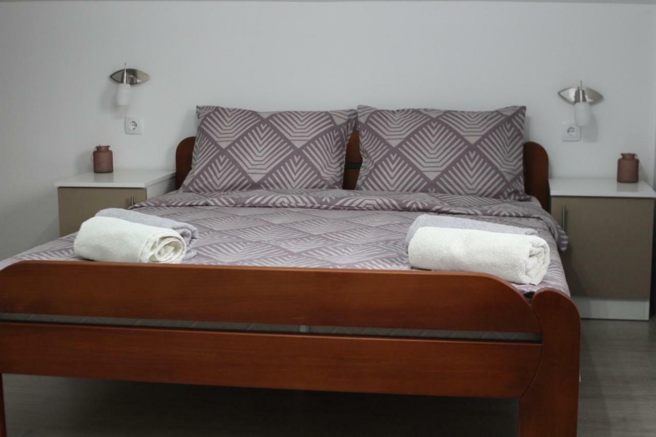 Apartamento S. A. L. Prenociste Zrenjanin Exterior foto